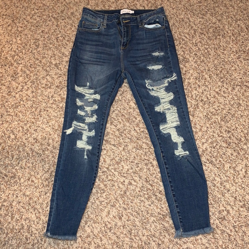 Distressed Skinny Jeans